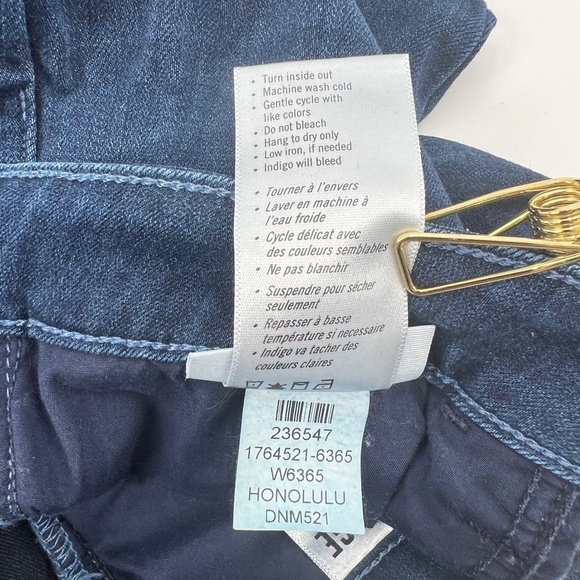 PAIGE Blue Verdugo Ankle Jeans Size 31 Women's - Picture 7 of 7